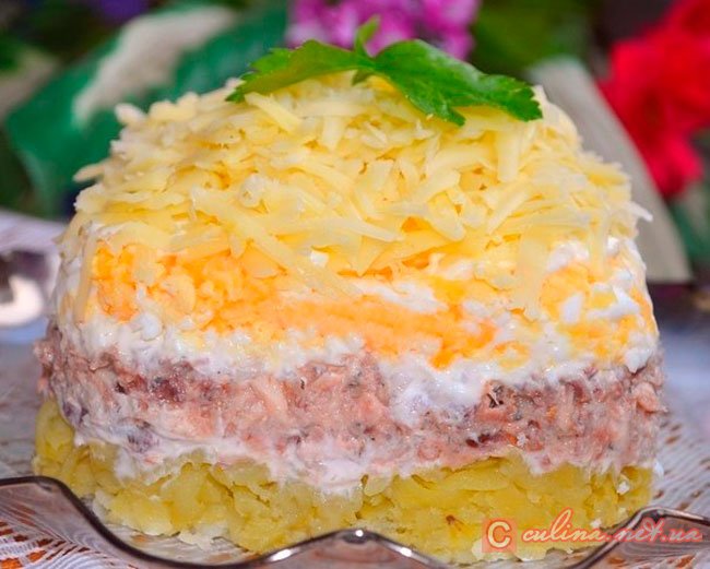 8 простых, красивых и вкусных салатов к праздничному столу 8 простых, красивых и вкусных салатов к праздничному столу